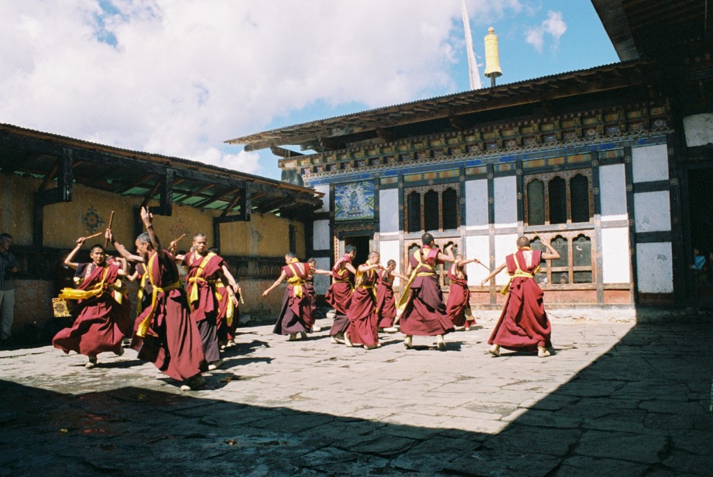 Monjes budistas de Bután