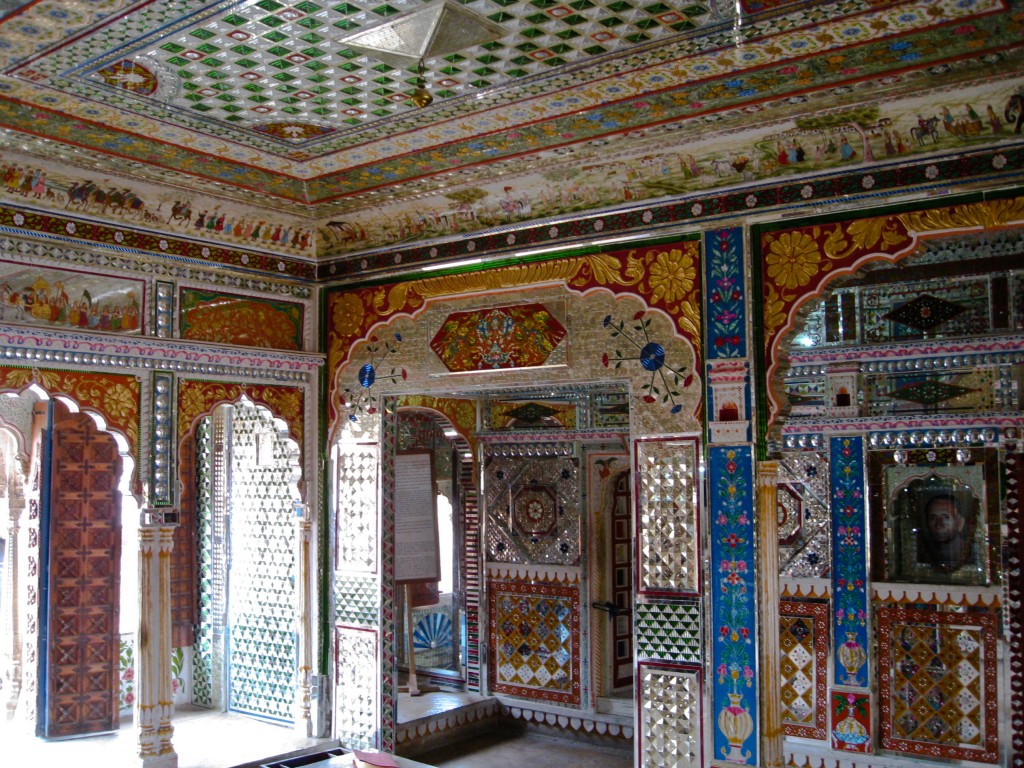Qué ver en Jaisalmer - Patwa Haveli shiny room