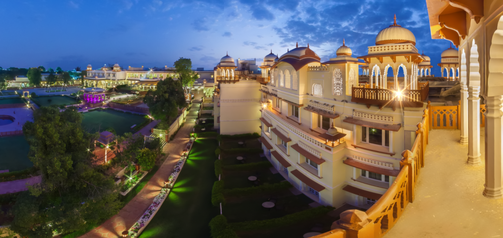 Viaje con Sociedad Geográfica de las Indias - Jai Mahal Palace Fachada