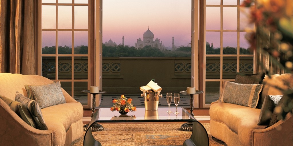 Hoteles en India. Balcón de la suite Kohinoor en Amarvilas Agra