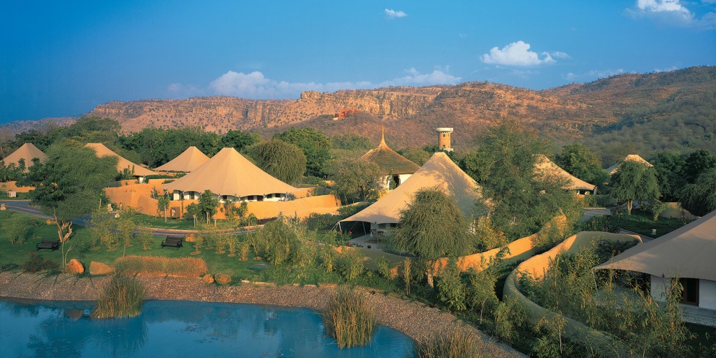 Hoteles Oberoi en India : glamping en The Vanyavilas