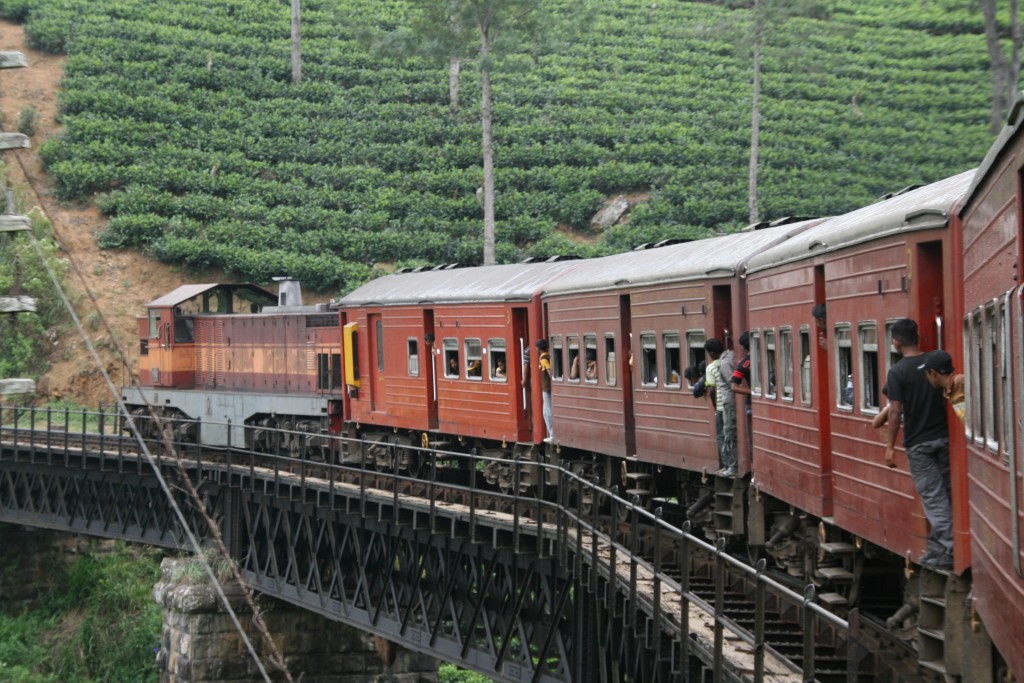 En tren por Sri Lanka