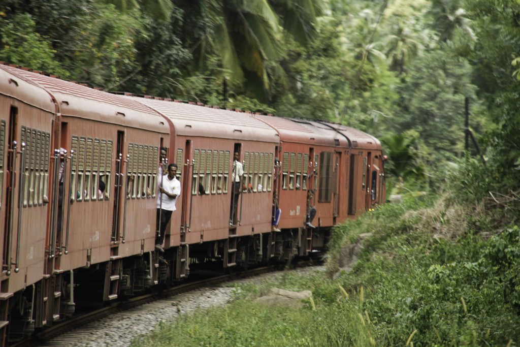En tren por Sri Lanka