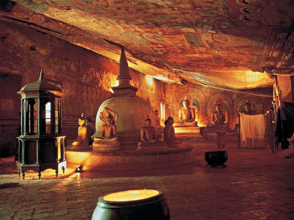 Viajar a Sri Lanka en Navidad. Cuevas de Dambulla