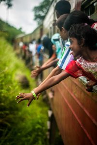 malaria en Sri Lanka - viaje en tren 