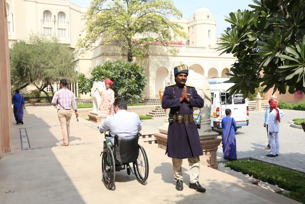 India Accesible - fran-llegando-a-amarvilas