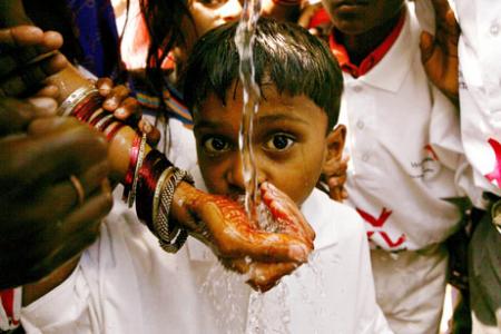 7 cosas que no hacer en India: beber agua del grifo
