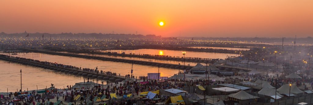 Peregrinos durante el Kumbh Mela en Allahabad