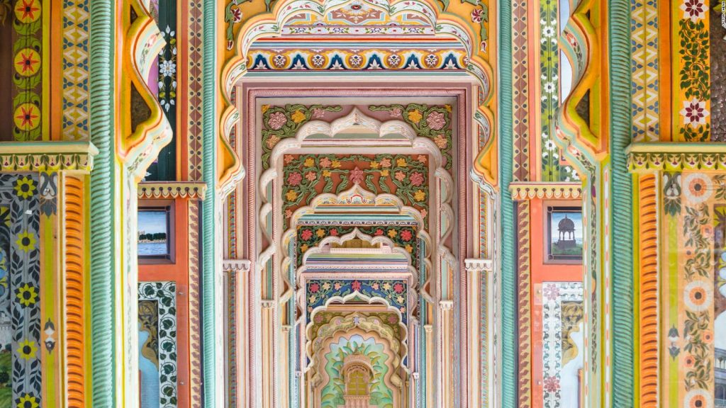 Los colores de Jawahar Circle en Jaipur 