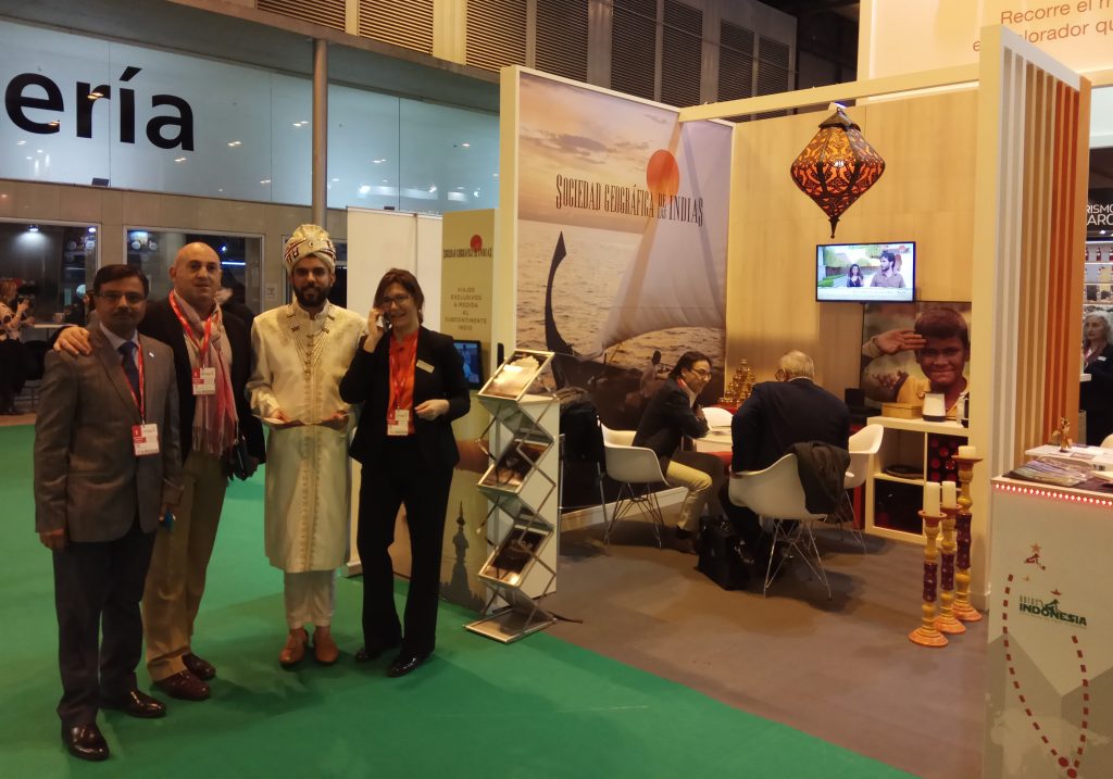 FITUR 2019 y viajes a India Sri Lanka Maldivas Bután Nepal Stand Fitur Sociedad Geografica de las Indias 2018