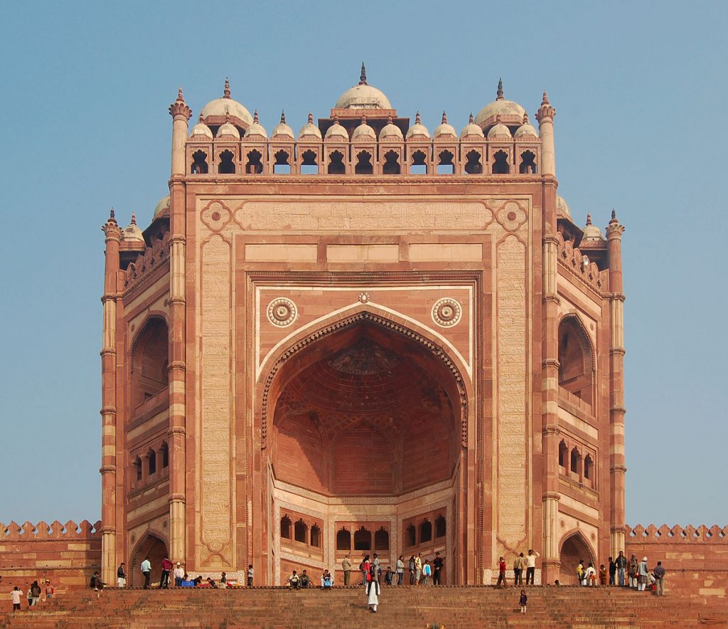 Buland Darwaza la entrada al complejo Fatehpur Sikri cerca de Agra 