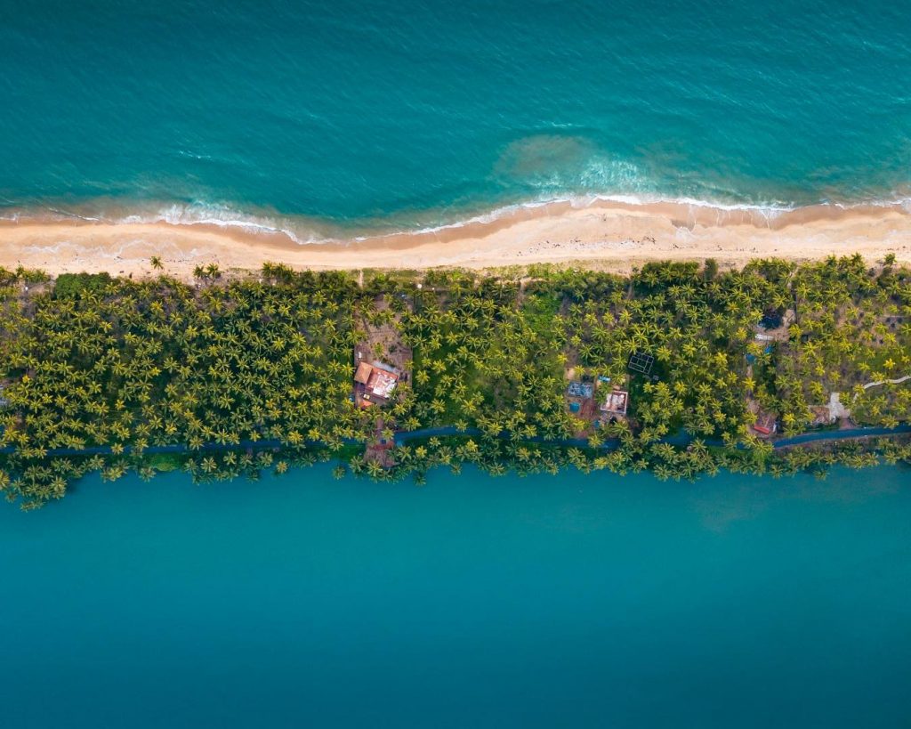 Backwaters de Kerala a visto de dron 