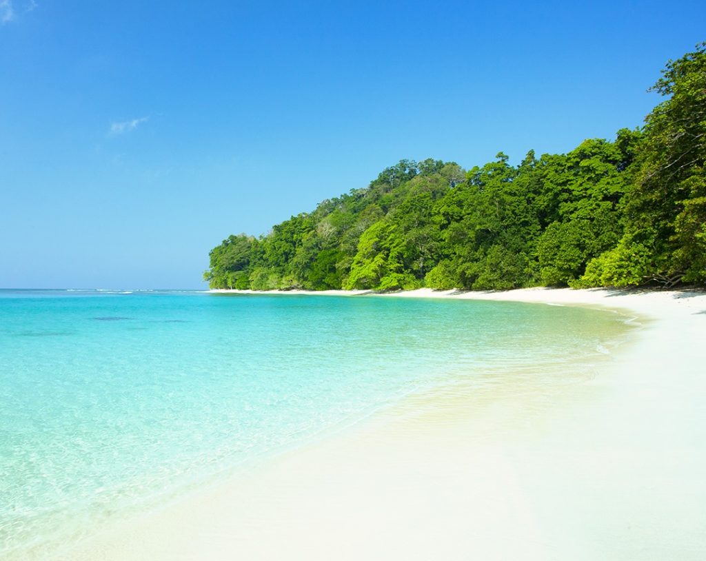 Playa paradisíaca en las islas Andamán 