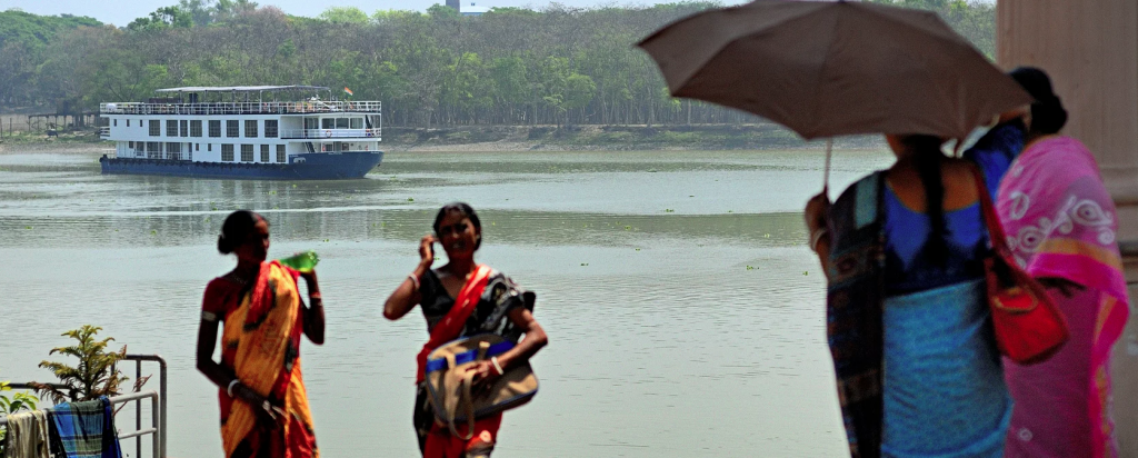 Crucero por el río Ganges 