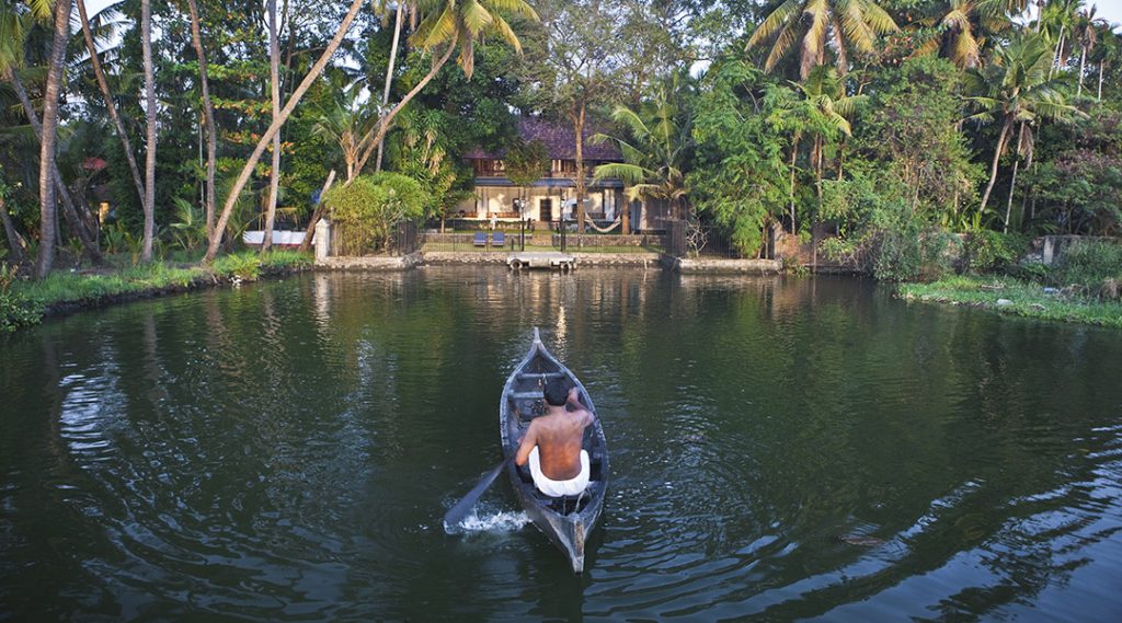 Canales de Kochi en India 