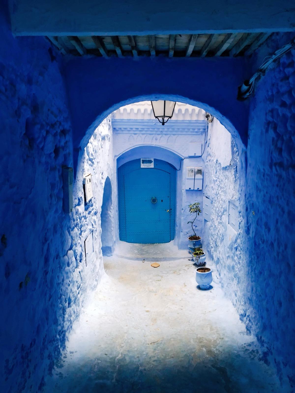 puerta azul en chefchaouen puerta azul