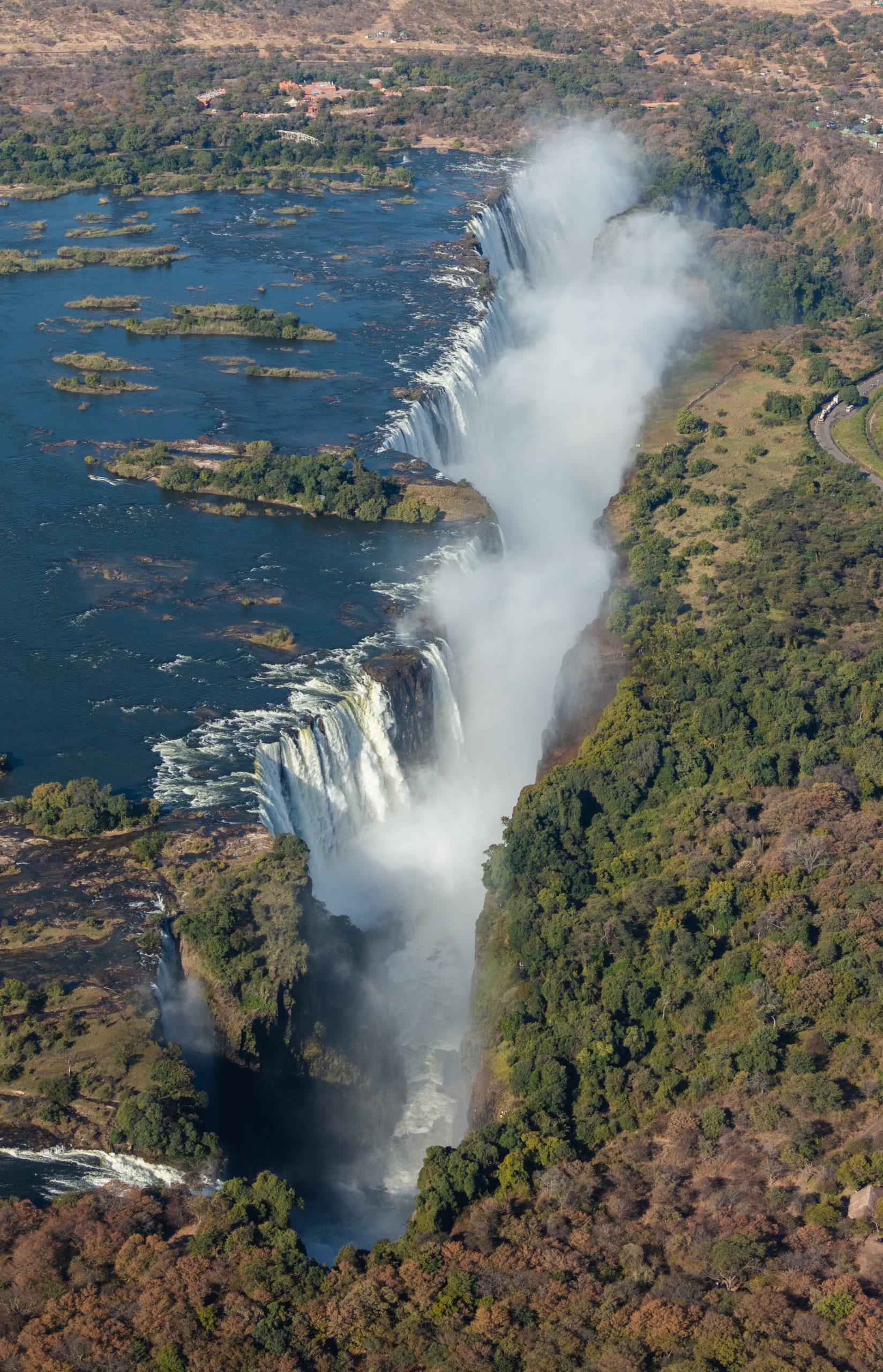 caida de agua en victoria falls Cataratas Victoria