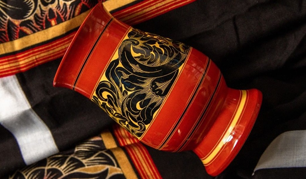 jarron en laca liyelaa jehun artesanía de maldivas