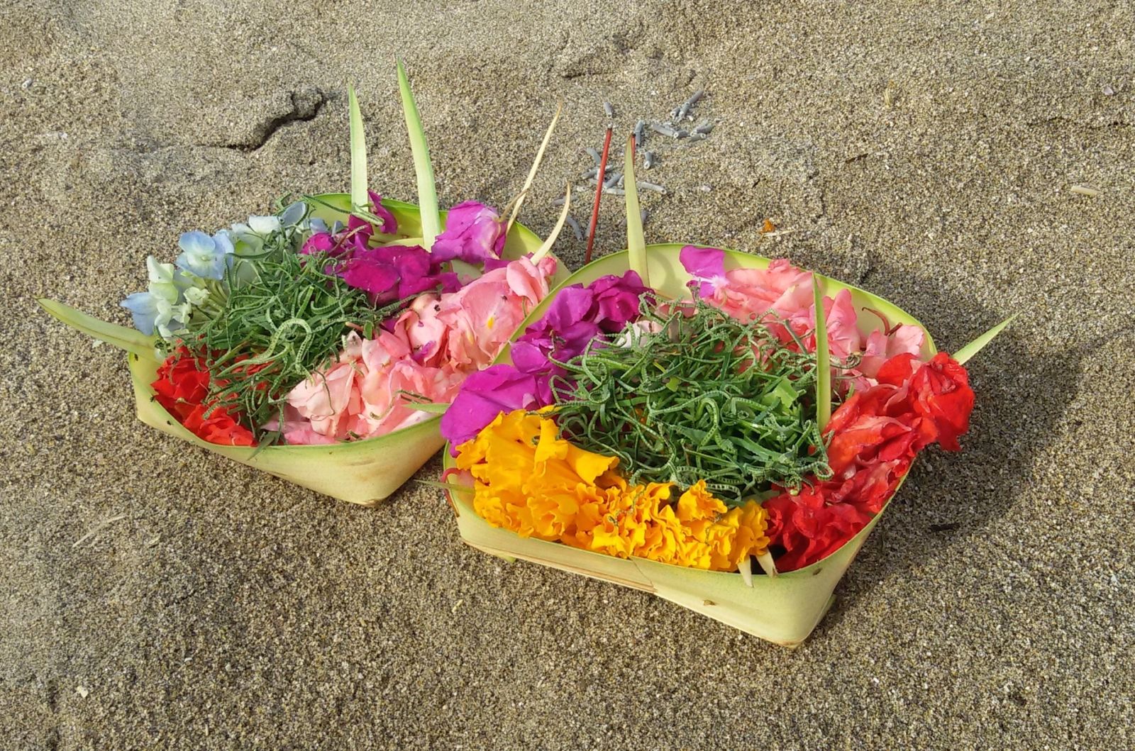 ofrenda balinesa canang sari